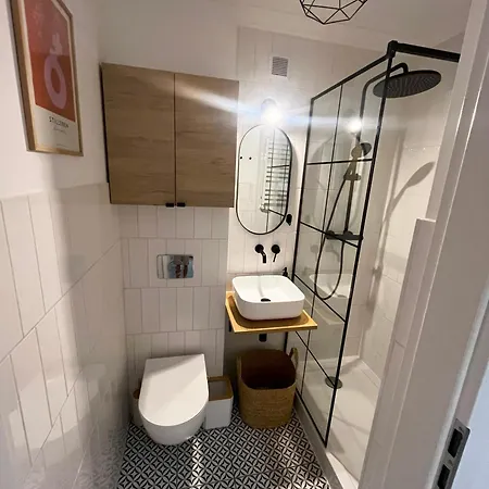 Mila - Muzeum Polin * Varsovia