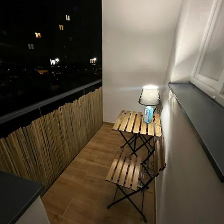 Mila - Muzeum Polin Апартаменты *